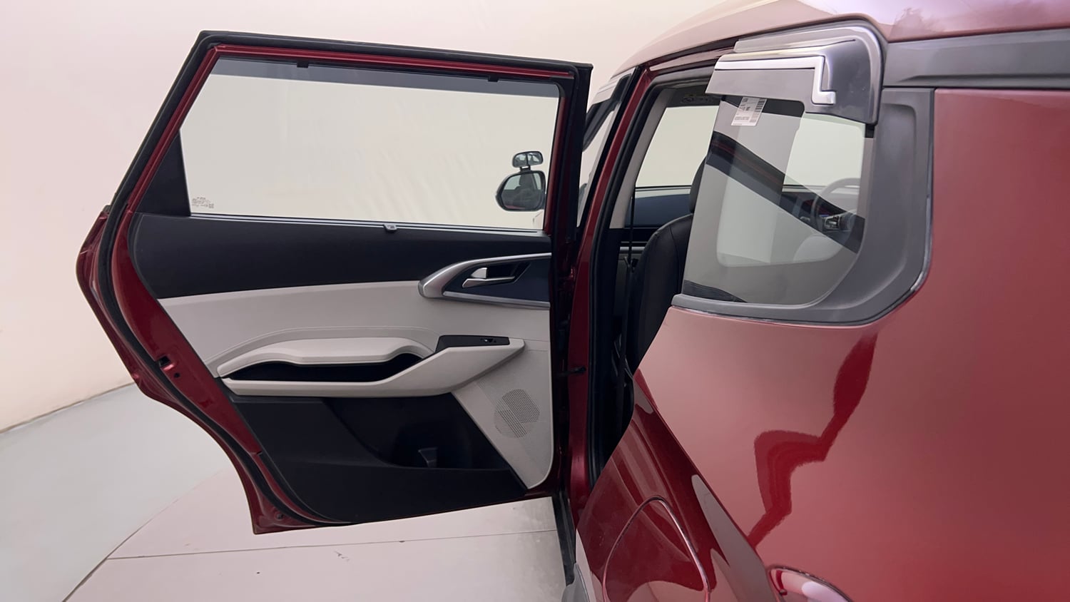 Used 2025 Kia Carens Premium (O) 1.5 Petrol 7 STR Petrol Manual interior LEFT REAR DOOR OPEN VIEW