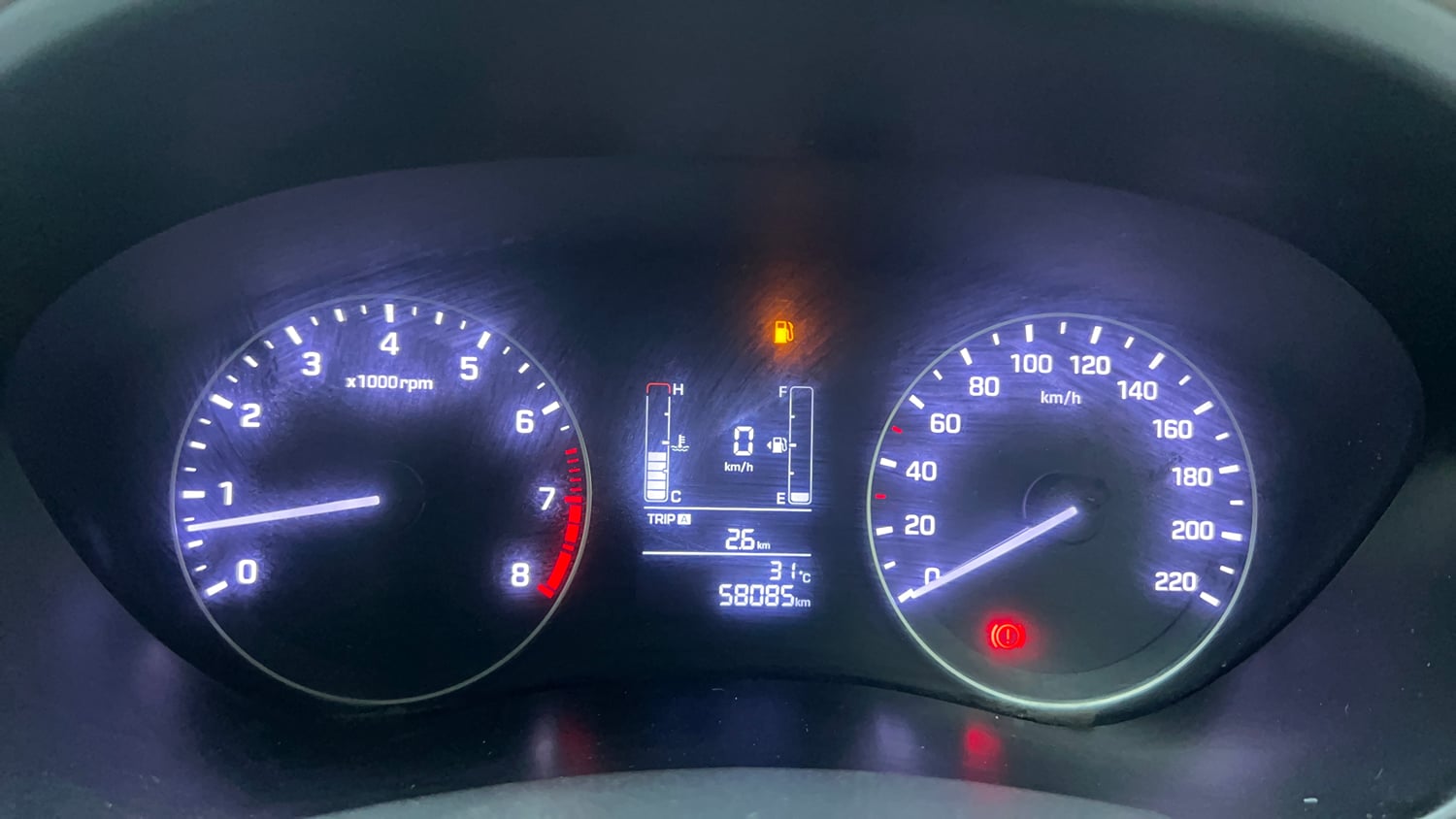 Used 2015 Hyundai Elite i20 Sportz 1.2 Petrol Manual interior CLUSTERMETER VIEW