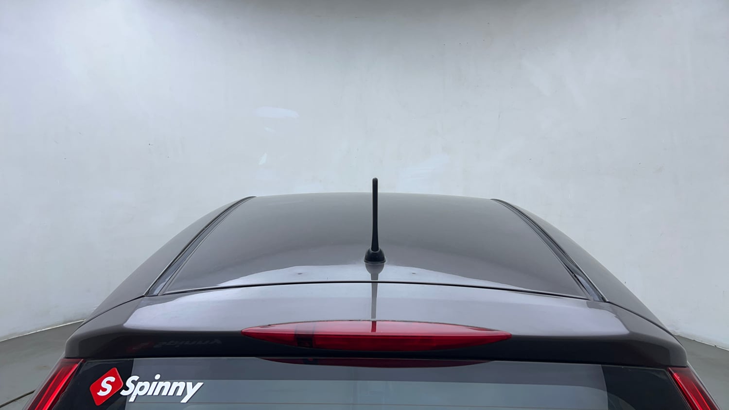Used 2016 Honda Jazz V AT Petrol Petrol Automatic exterior EXTERIOR ROOF VIEW