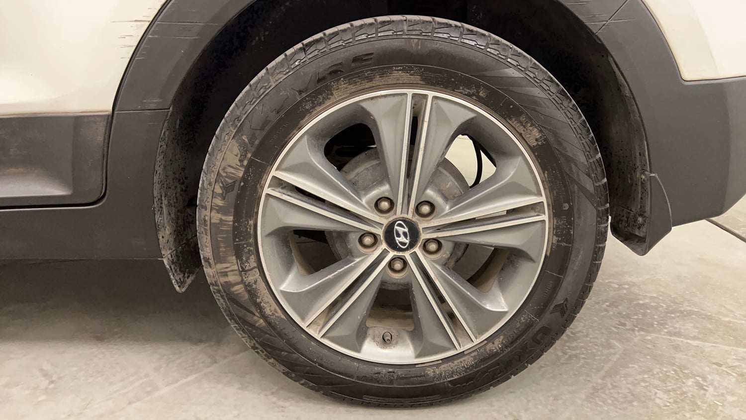 Used 2017 Hyundai Creta 1.6 SX Plus AT Petrol Petrol Automatic tyres LEFT REAR TYRE RIM VIEW