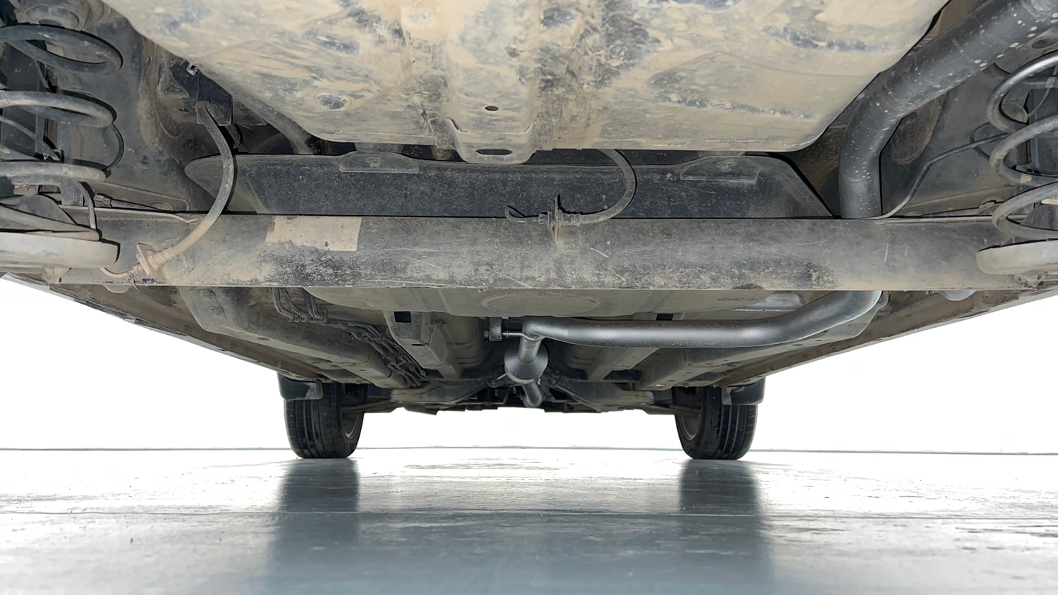 Used 2021 Tata Nexon XMA (S) Diesel Diesel Automatic extra REAR UNDERBODY VIEW (TAKEN FROM REAR)