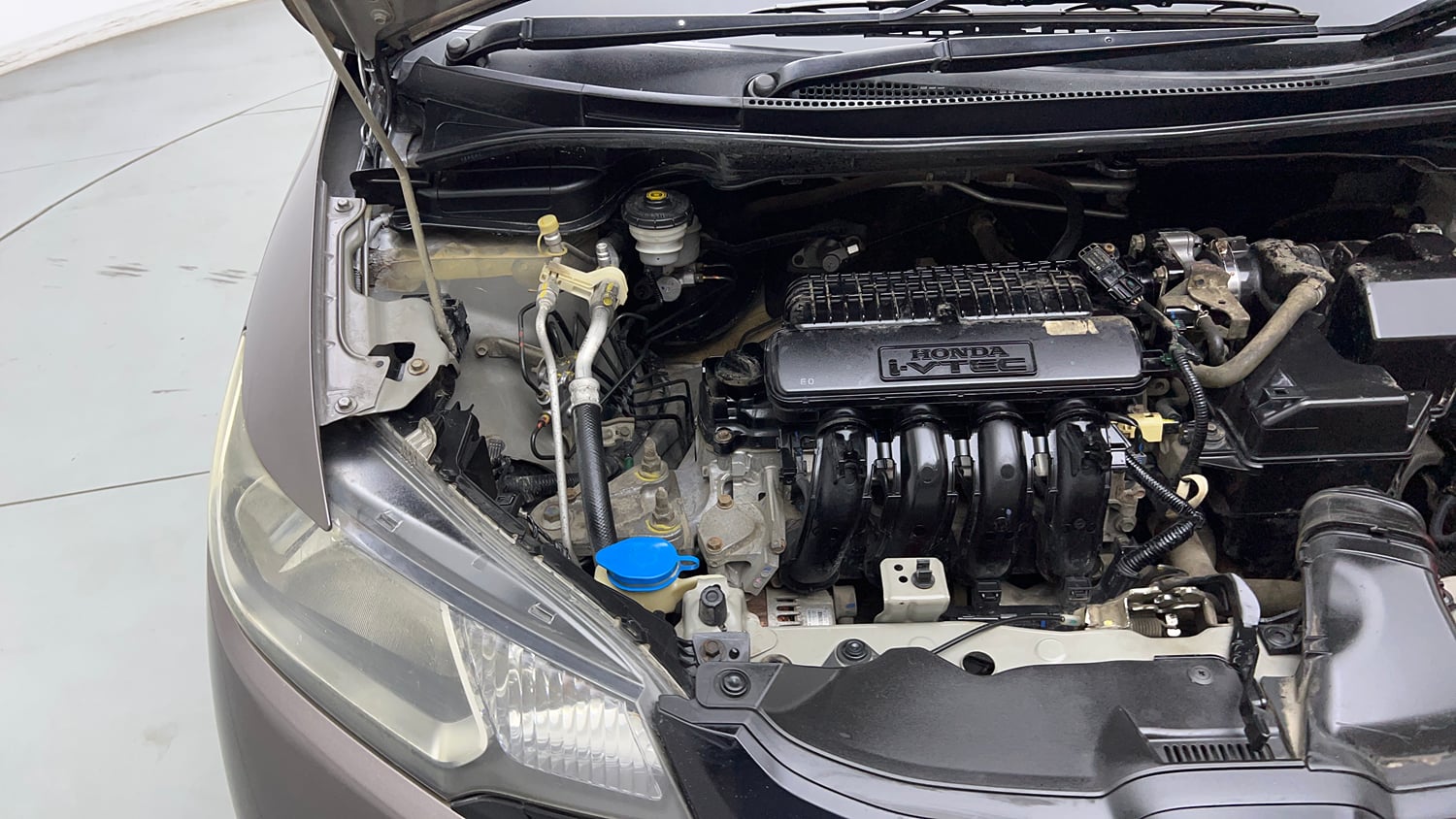 Used 2015 Honda Jazz S MT Petrol Manual engine ENGINE RIGHT SIDE VIEW
