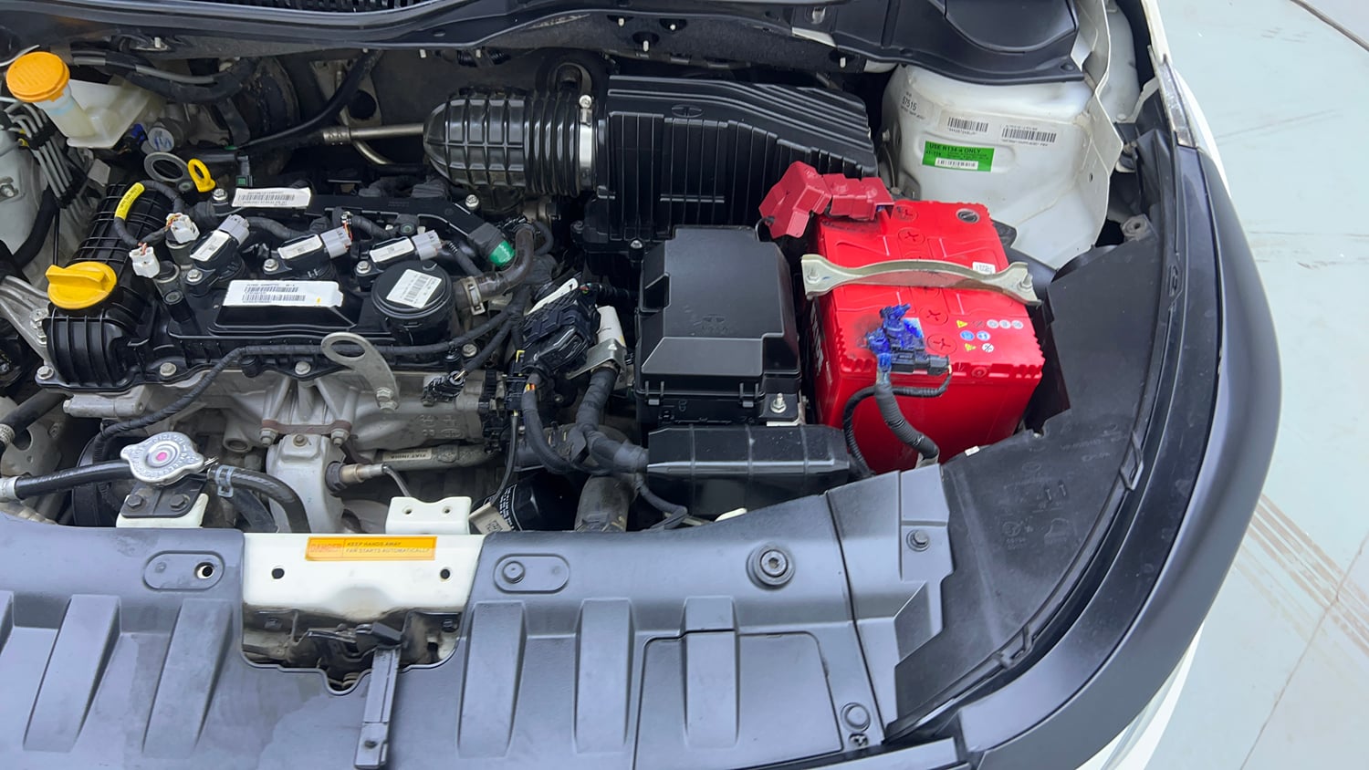 Used 2021 Tata Altroz XZ Petrol Petrol Manual engine ENGINE LEFT SIDE VIEW
