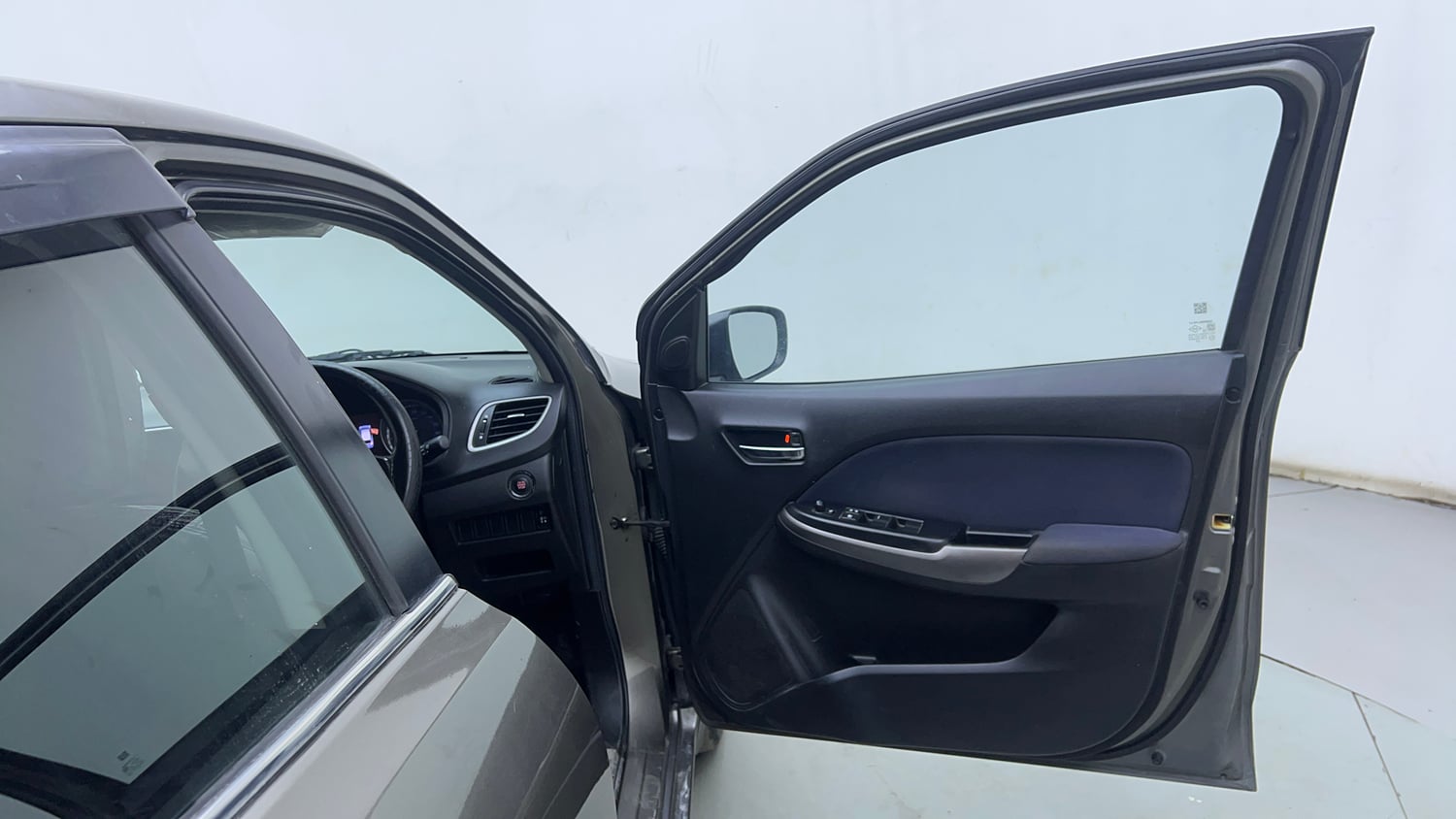 Used 2020 Maruti Suzuki Baleno Zeta Automatic Petrol Automatic interior RIGHT FRONT DOOR OPEN VIEW