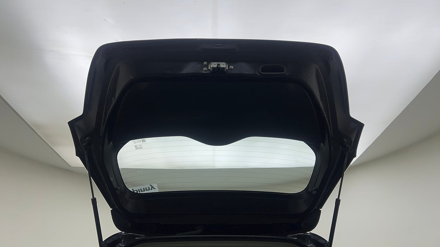 Used 2025 Maruti Suzuki Swift VXi CNG Cng Manual interior DICKY DOOR OPEN VIEW