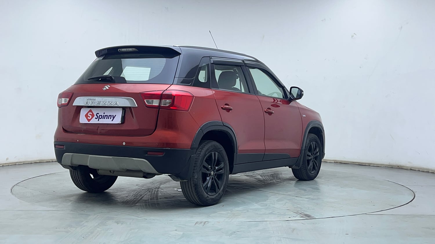 Used 2019 maruti-suzuki Vitara Brezza ZDi Plus Dual Tone AGS Diesel Automatic exterior RIGHT REAR CORNER VIEW