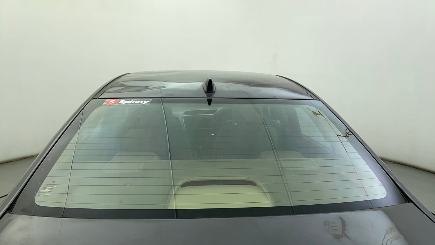 Used 2017 Honda City V Petrol Manual exterior BACK WINDSHIELD VIEW