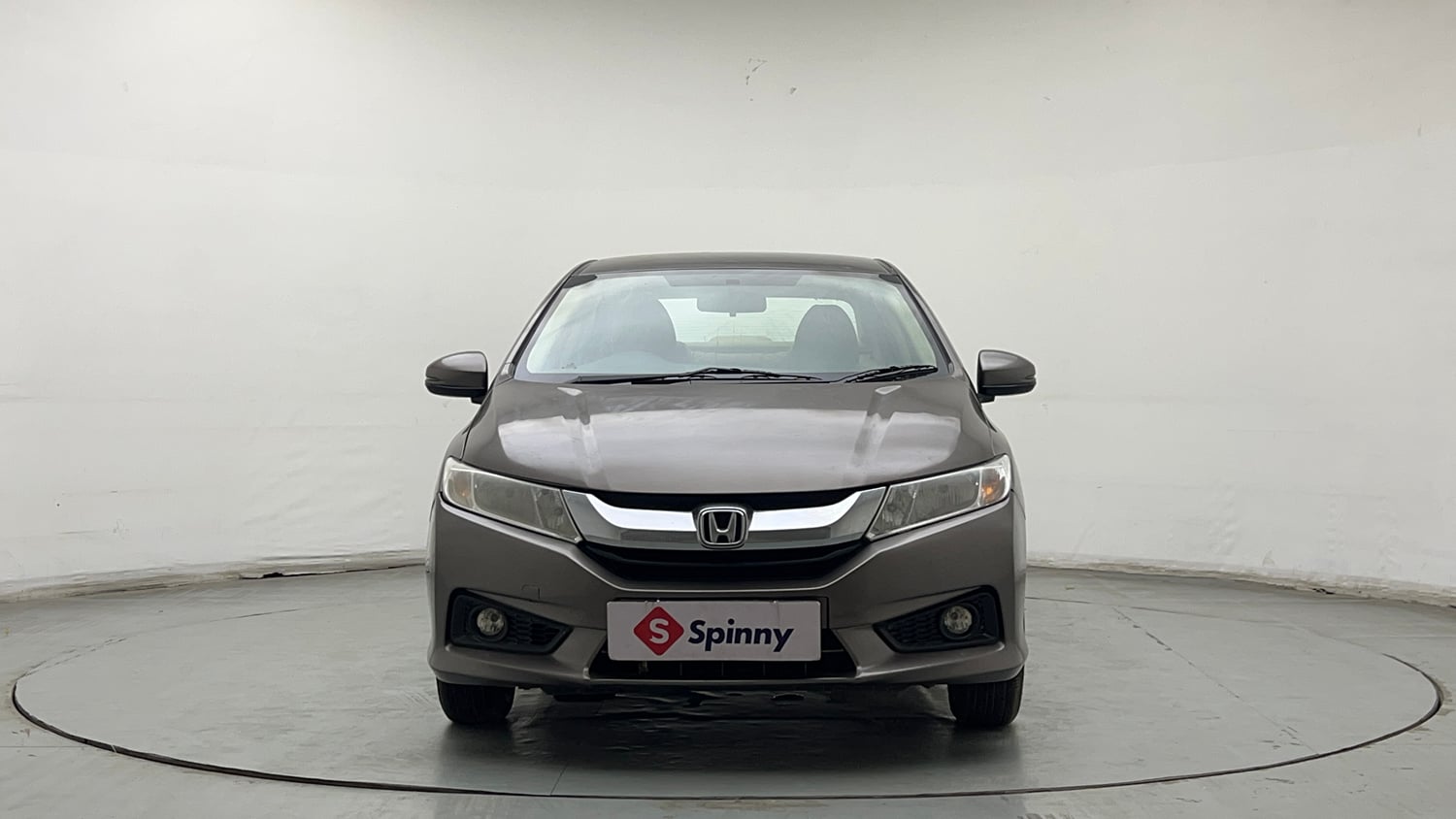 Used 2015 Honda City V Petrol Manual exterior FRONT VIEW