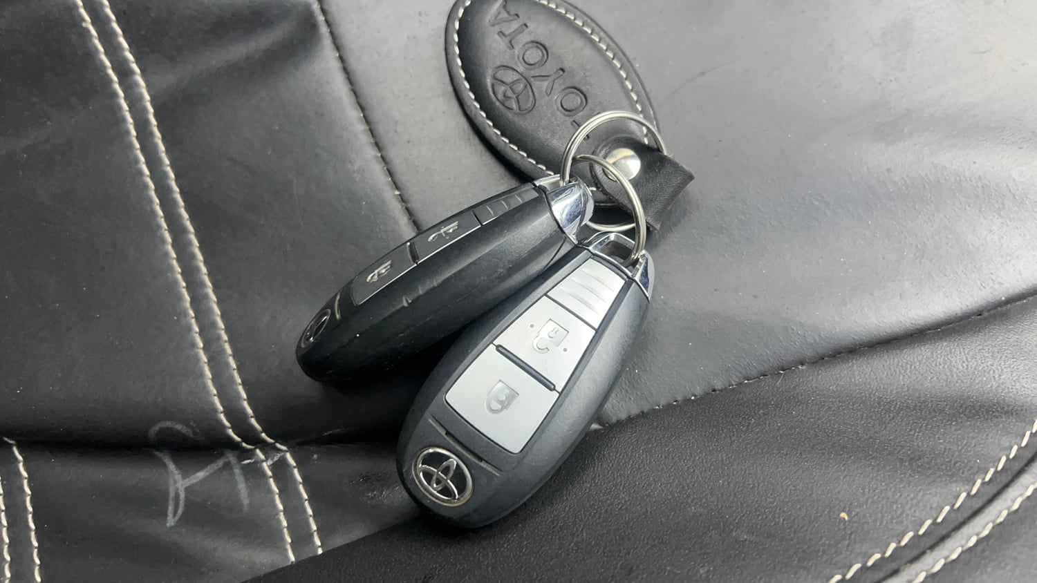 Used 2021 Toyota Urban Cruiser High Grade AT Petrol Automatic extra CAR KEY VIEW