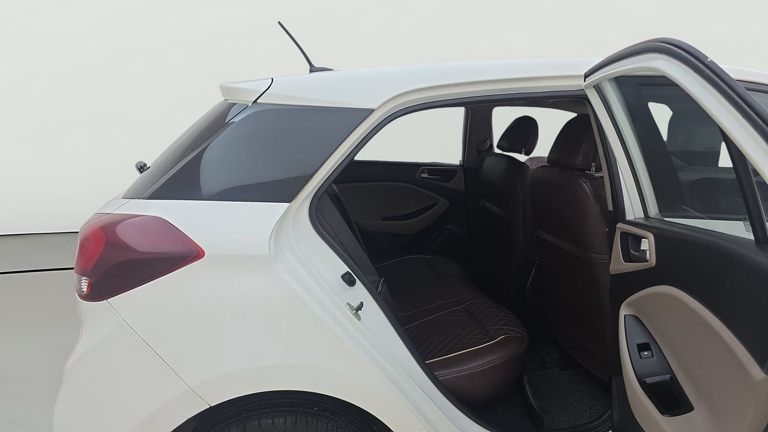 Used 2019 Hyundai Elite i20 Asta 1.2 (O) Petrol Manual interior RIGHT SIDE REAR DOOR CABIN VIEW