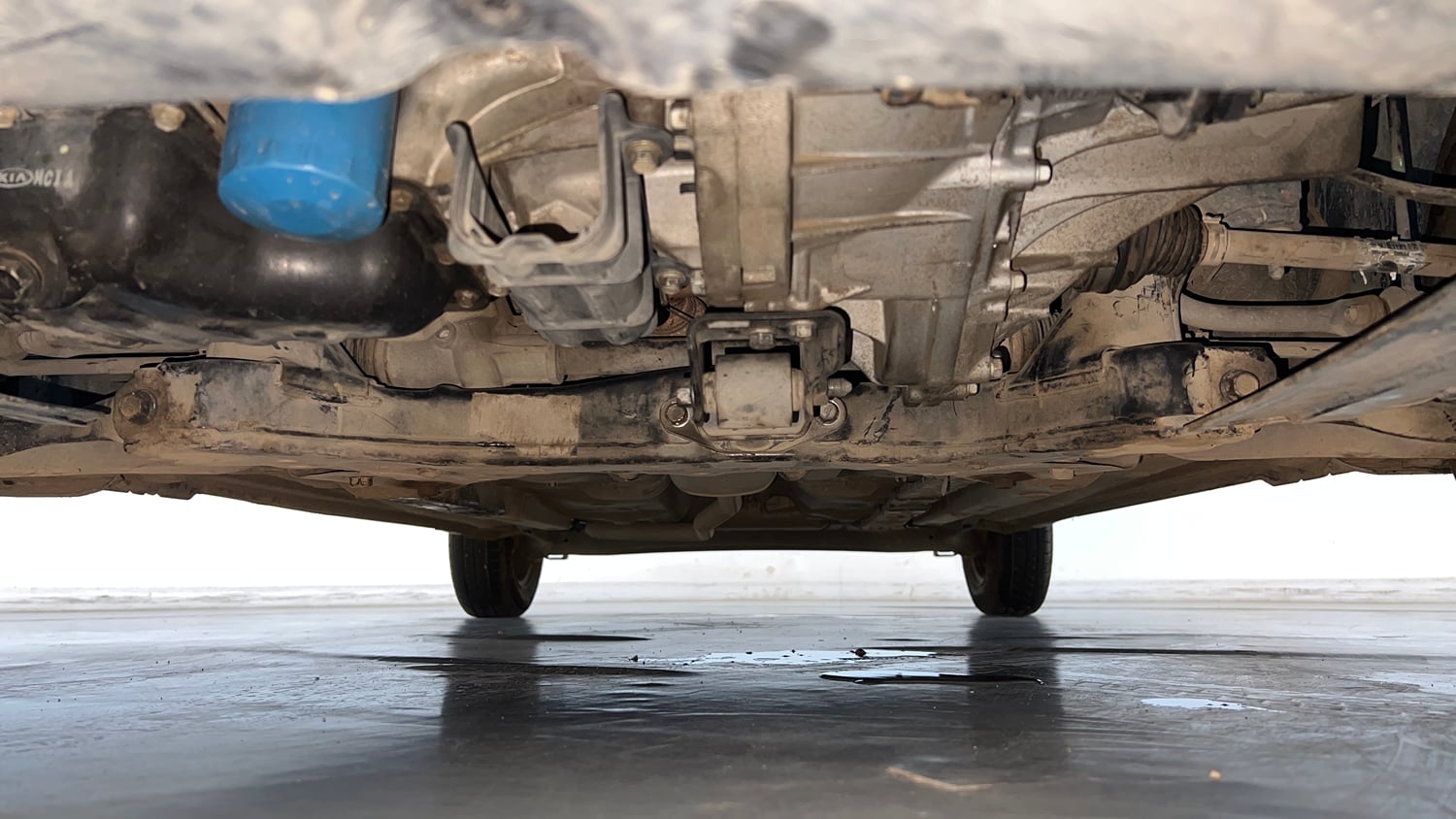 Used 2017 Hyundai Grand i10 Magna 1.2 Kappa VTVT Petrol Manual extra FRONT LEFT UNDERBODY VIEW