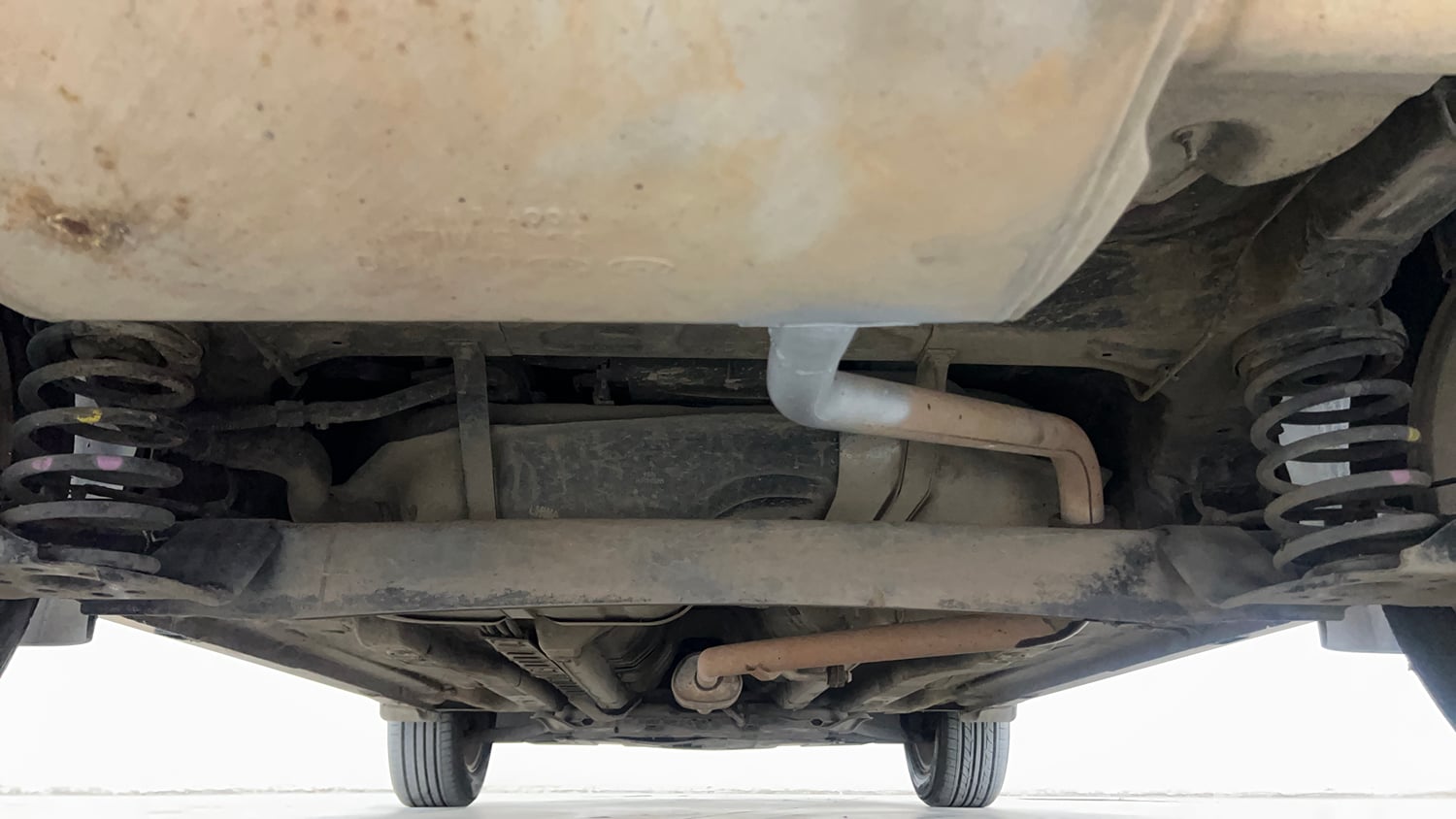 Used 2016 Hyundai Creta 1.6 SX Plus Petrol Petrol Manual extra REAR UNDERBODY VIEW (TAKEN FROM REAR)
