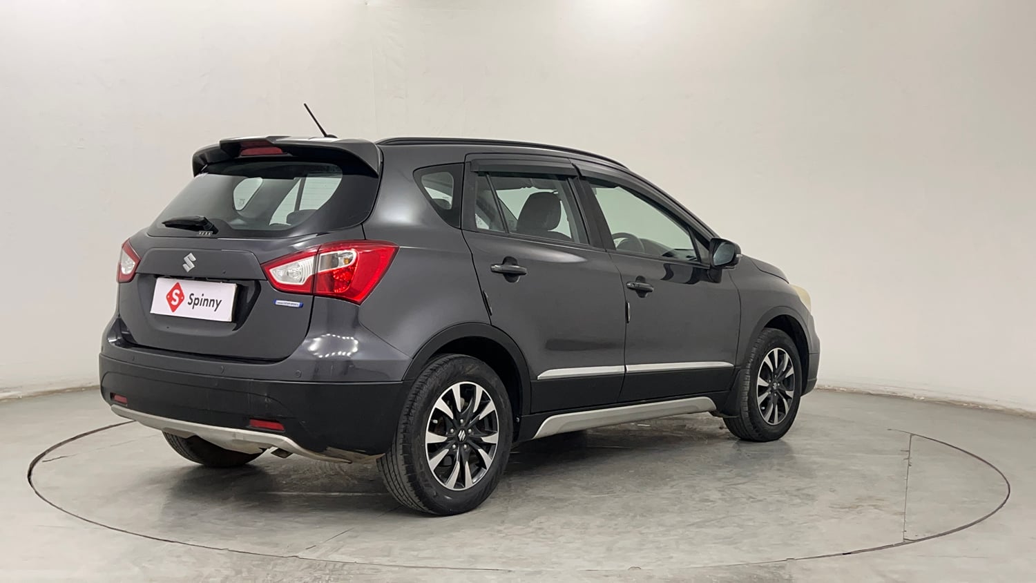 Used 2020 Maruti Suzuki S-Cross Zeta Petrol Manual exterior RIGHT REAR CORNER VIEW