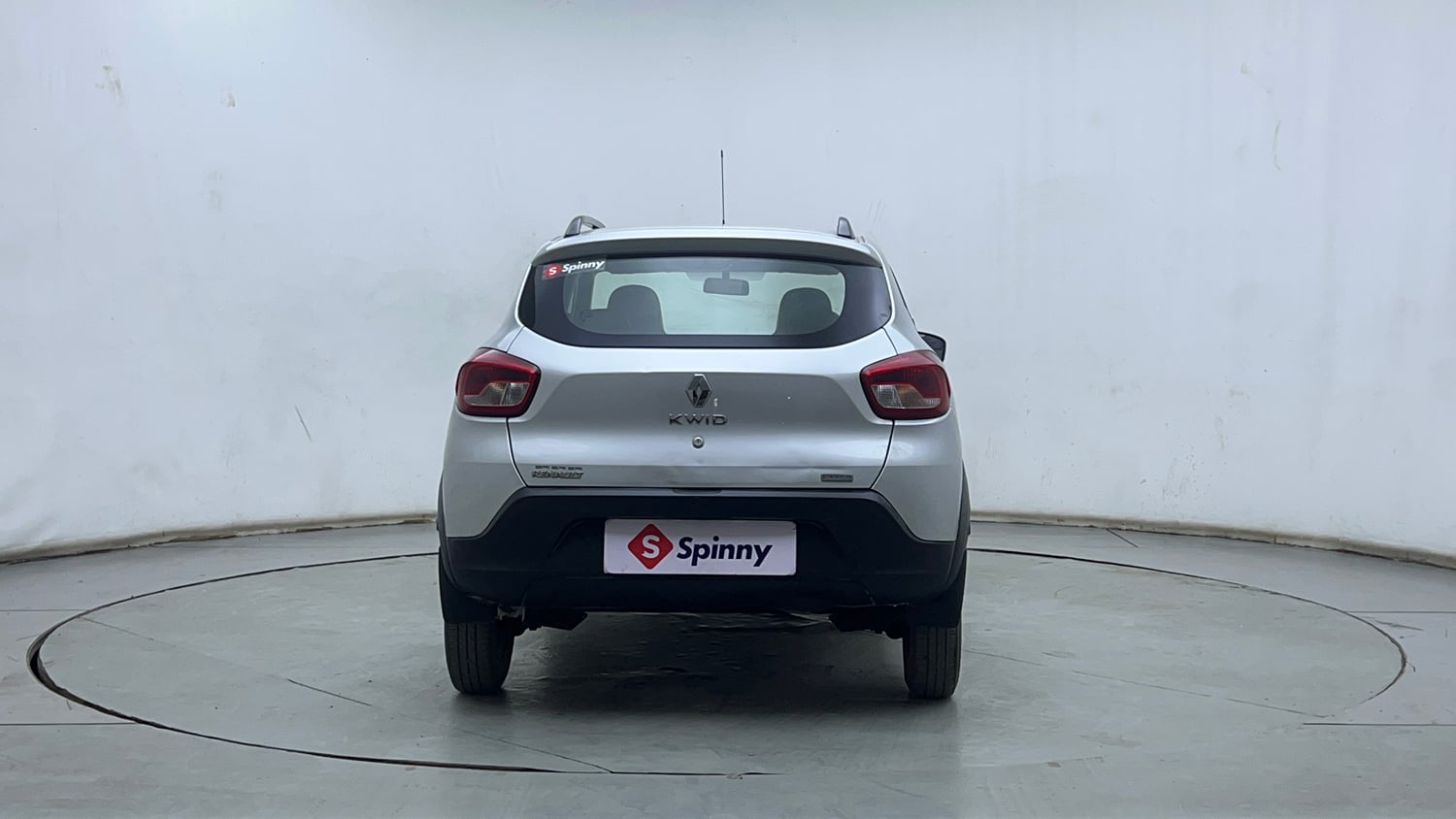 Used 2017 Renault Kwid 1.0 RXT AMT Petrol Automatic exterior BACK VIEW