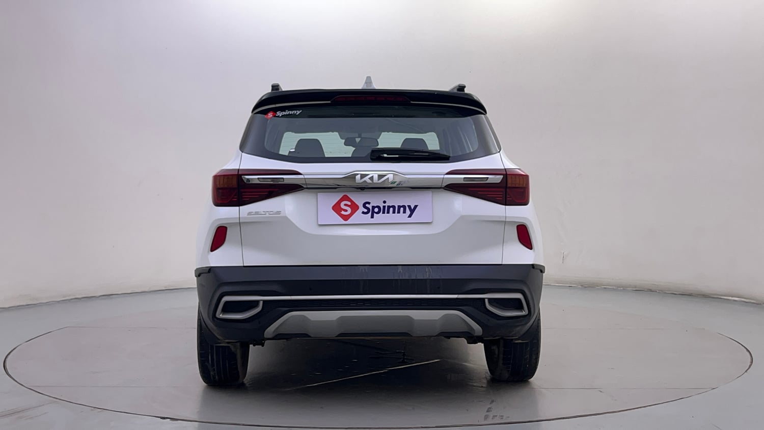 Used 2022 Kia Seltos HTX 1.5 Petrol Manual exterior BACK VIEW