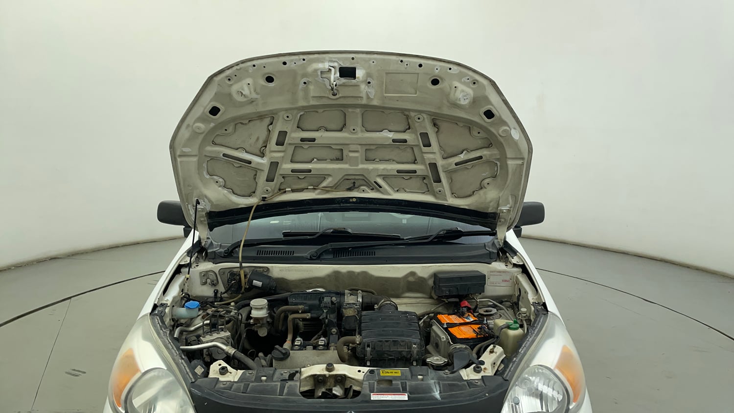 Used 2020 Maruti Suzuki Alto 800 LXi Petrol Manual engine ENGINE & BONNET OPEN FRONT VIEW