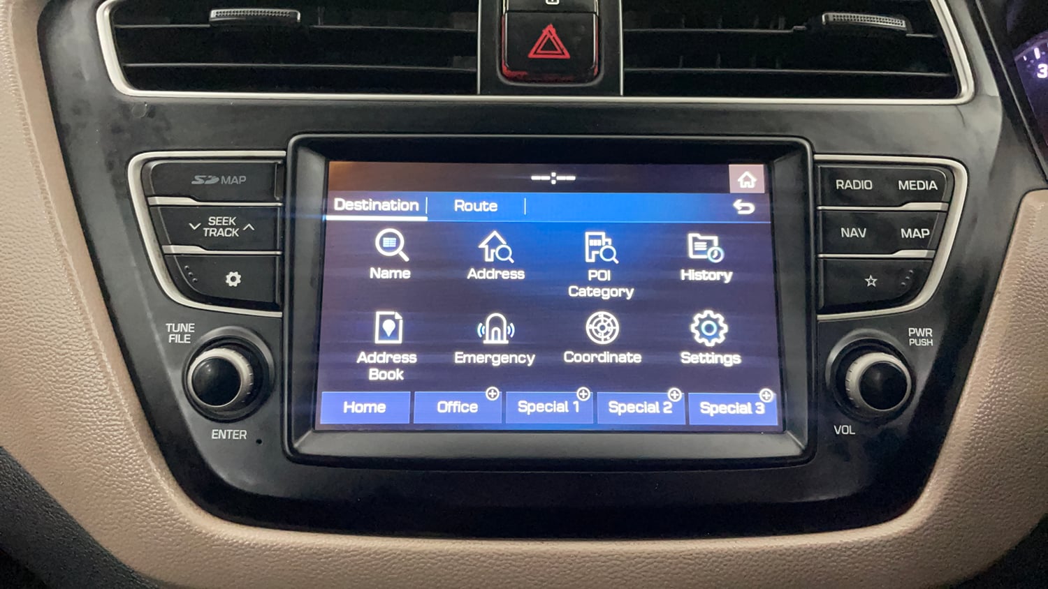 Used 2018 Hyundai Elite i20 Asta 1.2 Petrol Manual top_features GPS navigation system