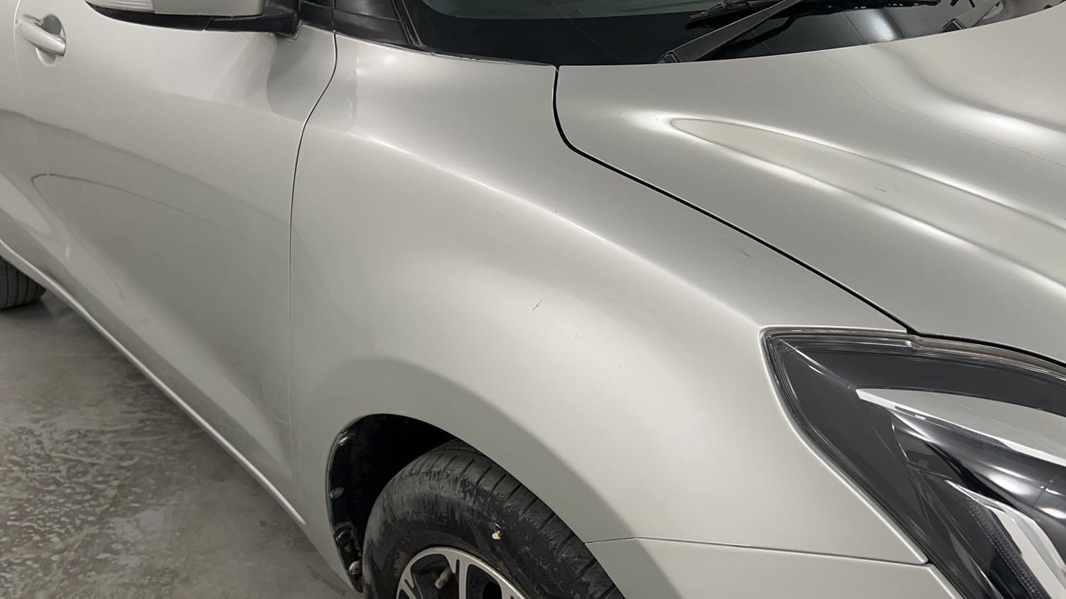 Used 2019 Maruti Suzuki Swift ZXi Plus Petrol Manual dents MINOR DENT