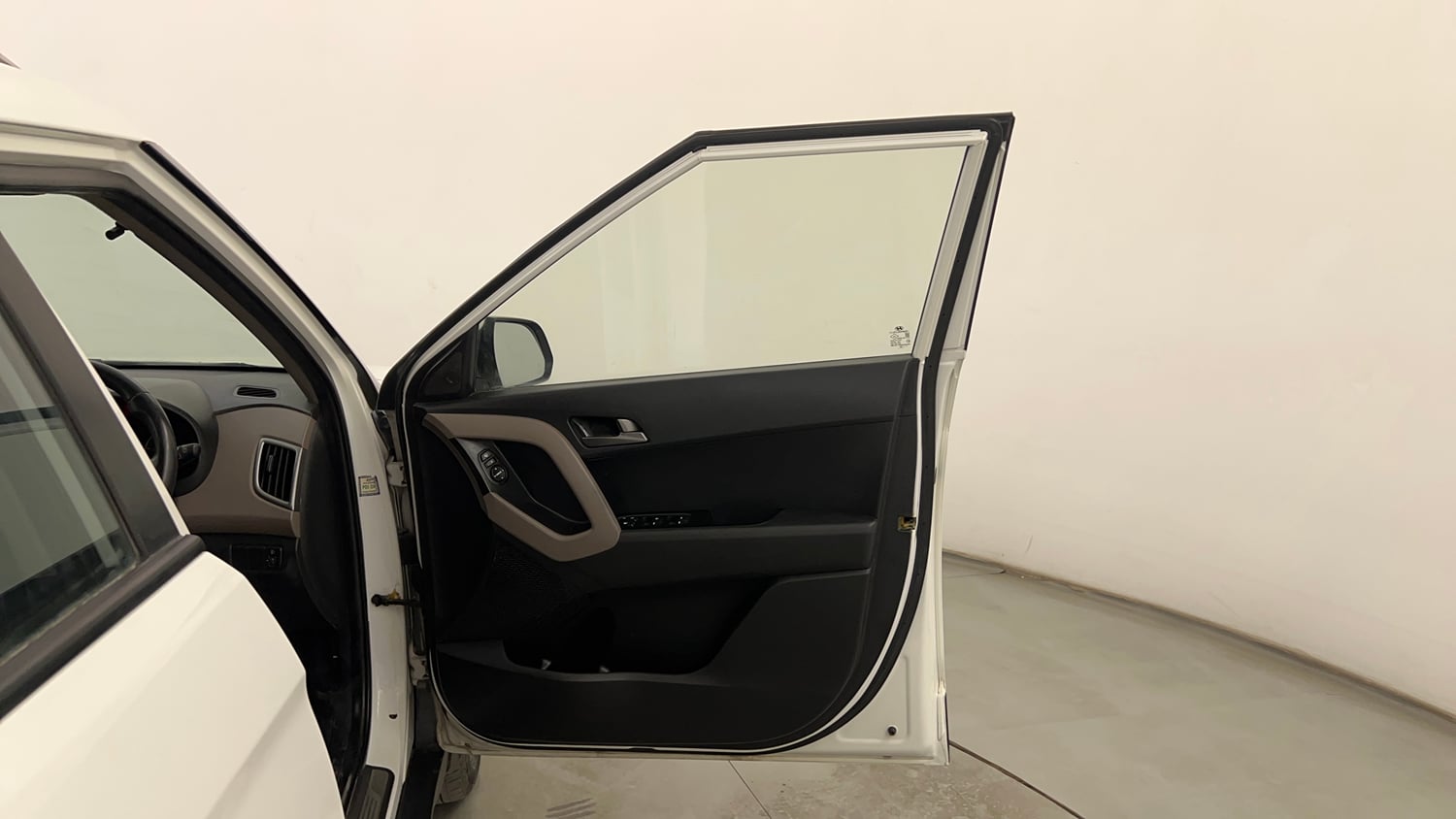 Used 2017 Hyundai Creta 1.6 SX Plus AT Petrol Petrol Automatic interior RIGHT FRONT DOOR OPEN VIEW