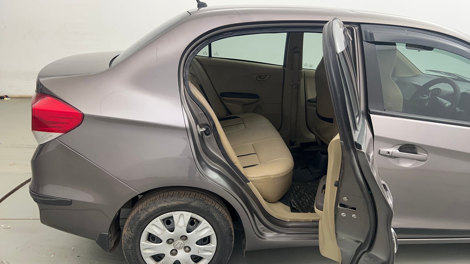 Used 2013 Honda Amaze 1.2 S i-VTEC Petrol Manual interior RIGHT SIDE REAR DOOR CABIN VIEW