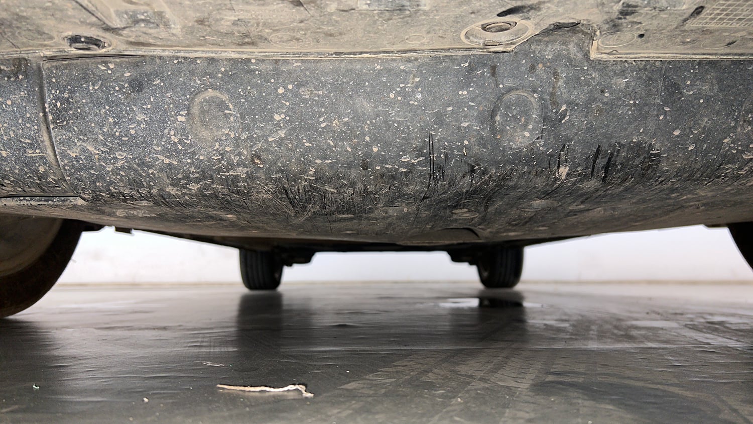 Used 2023 Honda City ZX Petrol CVT Petrol Automatic extra FRONT LEFT UNDERBODY VIEW