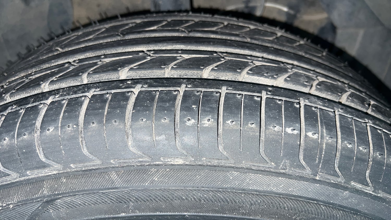Used 2021 Toyota Urban Cruiser High Grade AT Petrol Automatic tyres RIGHT FRONT TYRE TREAD VIEW