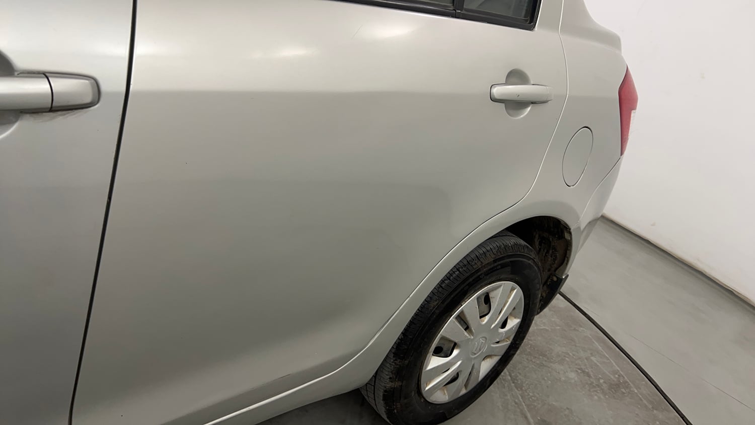 Used 2013 Maruti Suzuki Swift Dzire Automatic Petrol Automatic dents MINOR SCRATCH