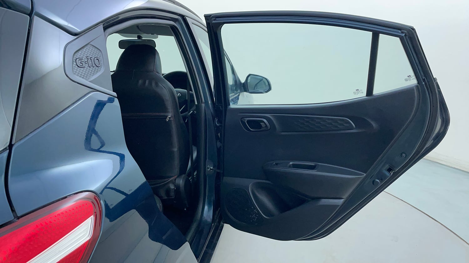 Used 2022 Hyundai Grand i10 Nios Corporate Edition MT Petrol Manual interior RIGHT REAR DOOR OPEN VIEW