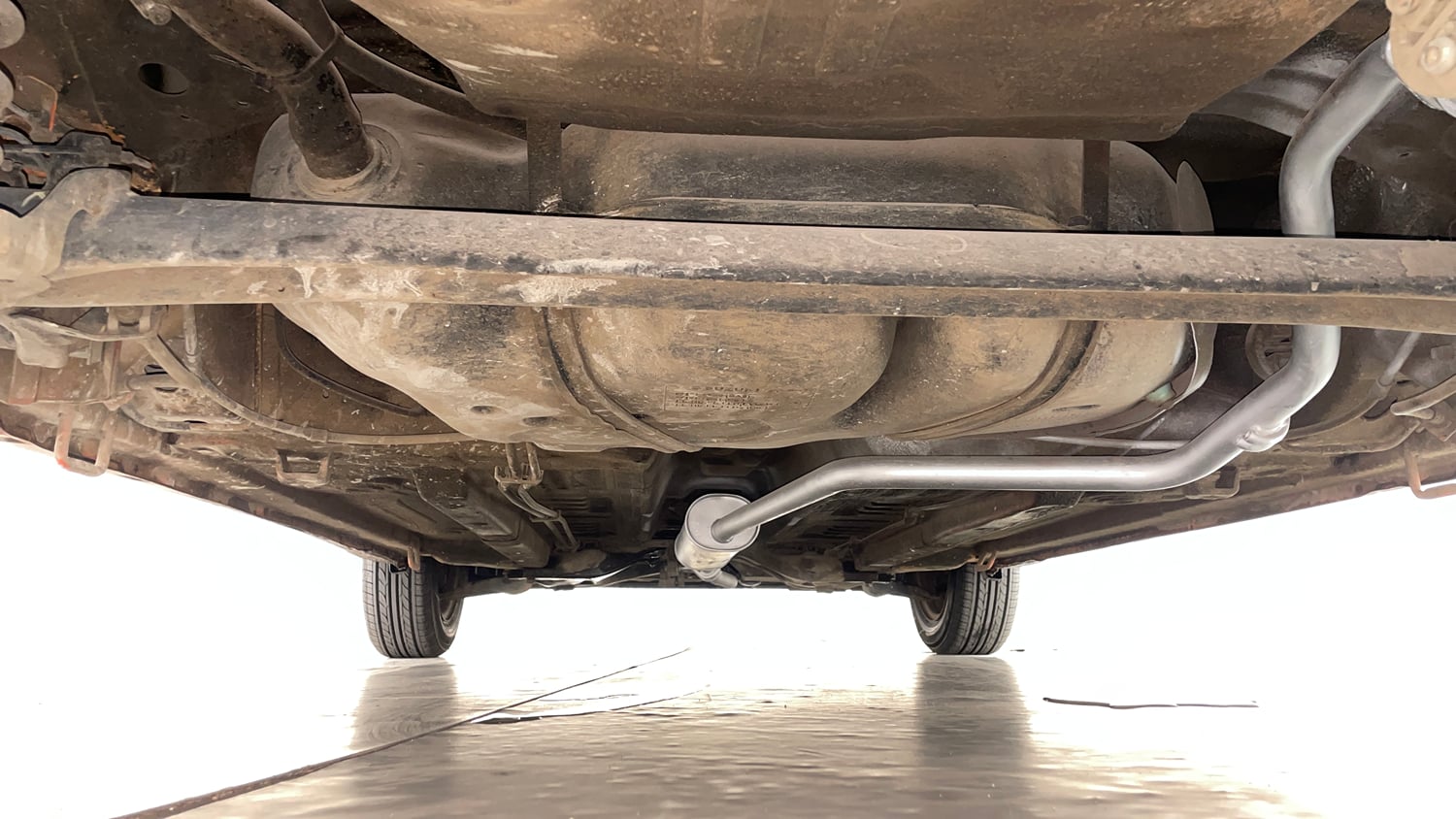 Used 2018 Maruti Suzuki Celerio X Zxi (O) AMT Petrol Automatic extra REAR UNDERBODY VIEW (TAKEN FROM REAR)