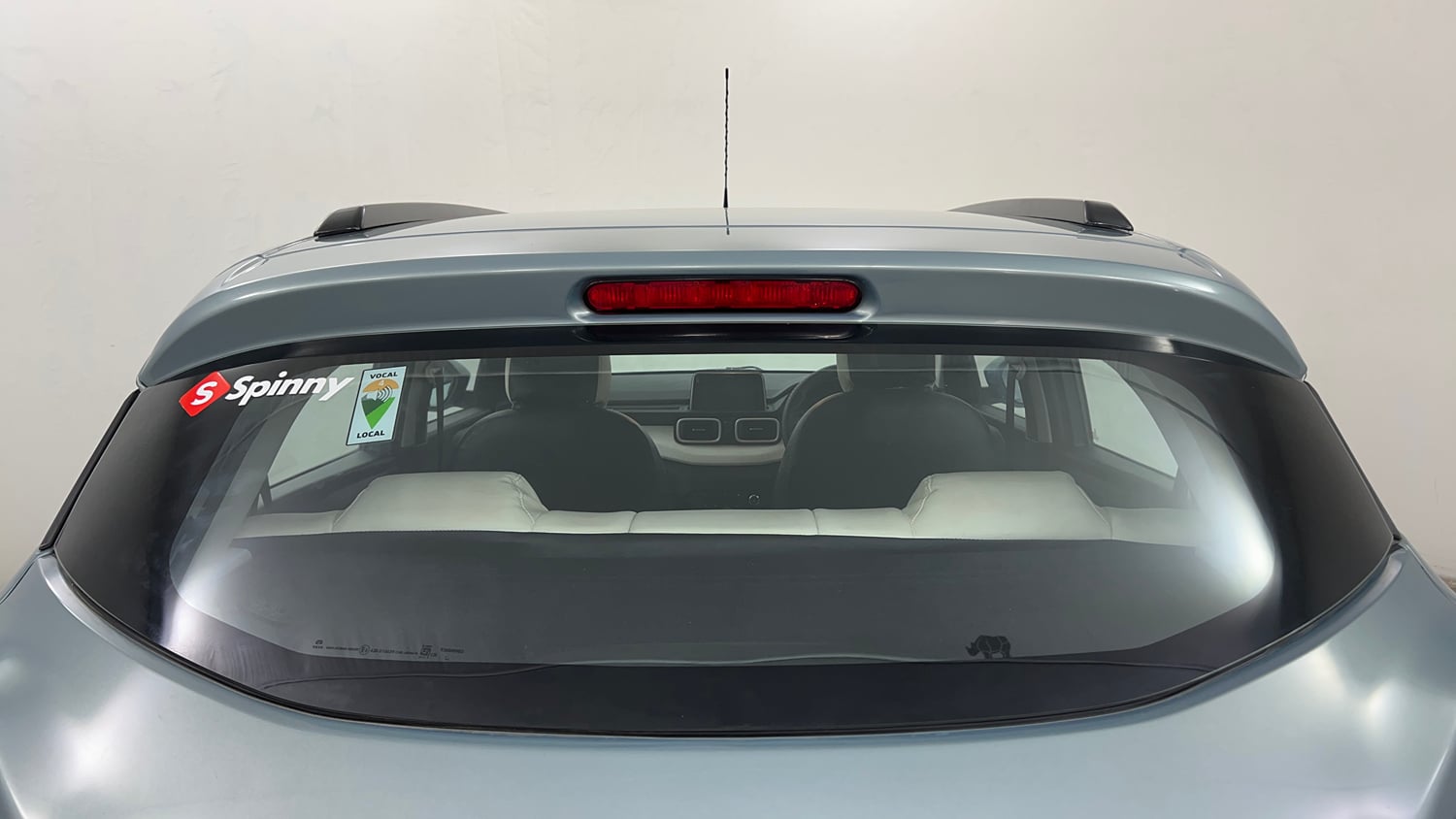 Used 2022 Tata Punch Accomplished Dazzle Pack MT Petrol Manual exterior BACK WINDSHIELD VIEW