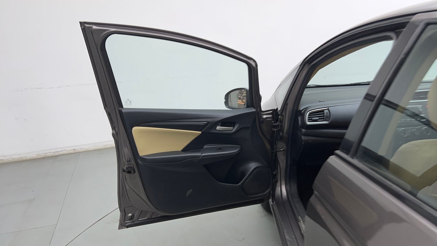 Used 2015 Honda Jazz S MT Petrol Manual interior LEFT FRONT DOOR OPEN VIEW