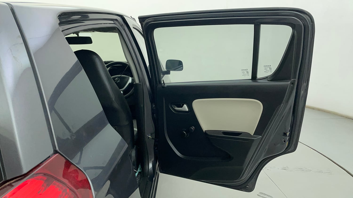 Used 2022 Maruti Suzuki Alto 800 LXi (O) Petrol Manual interior RIGHT REAR DOOR OPEN VIEW
