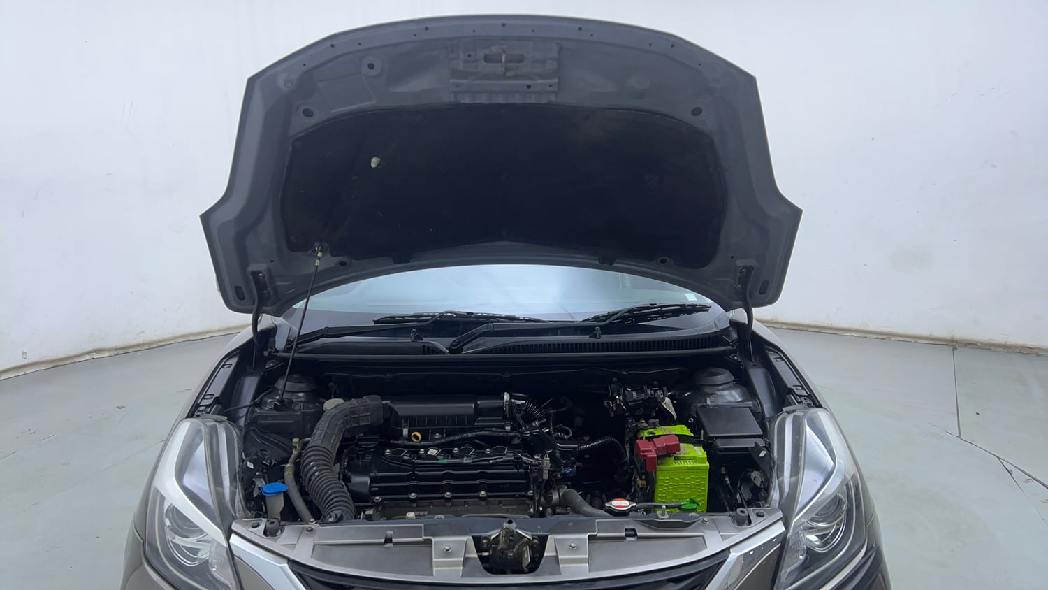 Used 2020 Maruti Suzuki Baleno Zeta Automatic Petrol Automatic engine ENGINE & BONNET OPEN FRONT VIEW