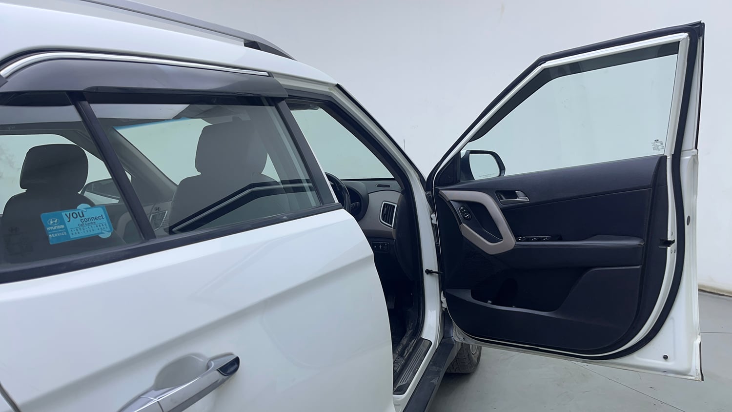 Used 2017 Hyundai Creta SX 1.6 CRDI (O) Diesel Manual interior RIGHT FRONT DOOR OPEN VIEW