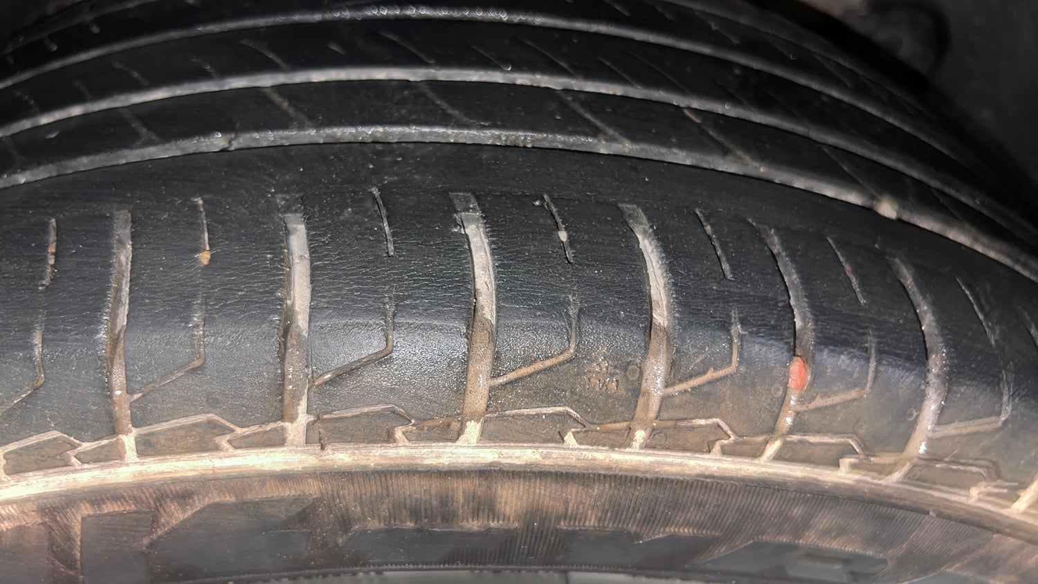 Used 2022 Kia Seltos HTX 1.5 Petrol Manual tyres LEFT REAR TYRE TREAD VIEW