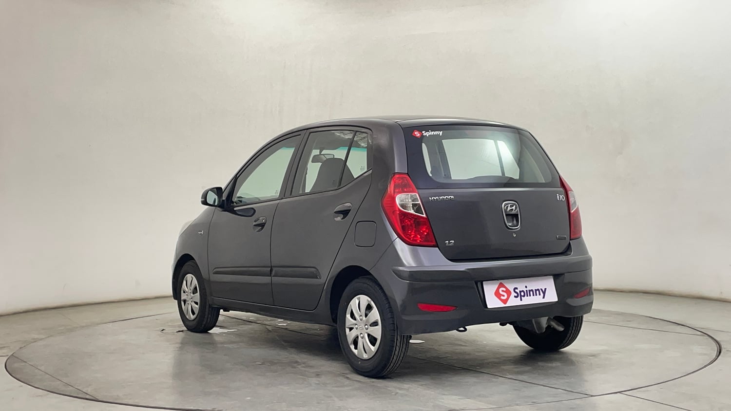 Used 2012 Hyundai i10 Magna 1.2 Kappa2 Petrol Manual exterior LEFT REAR CORNER VIEW