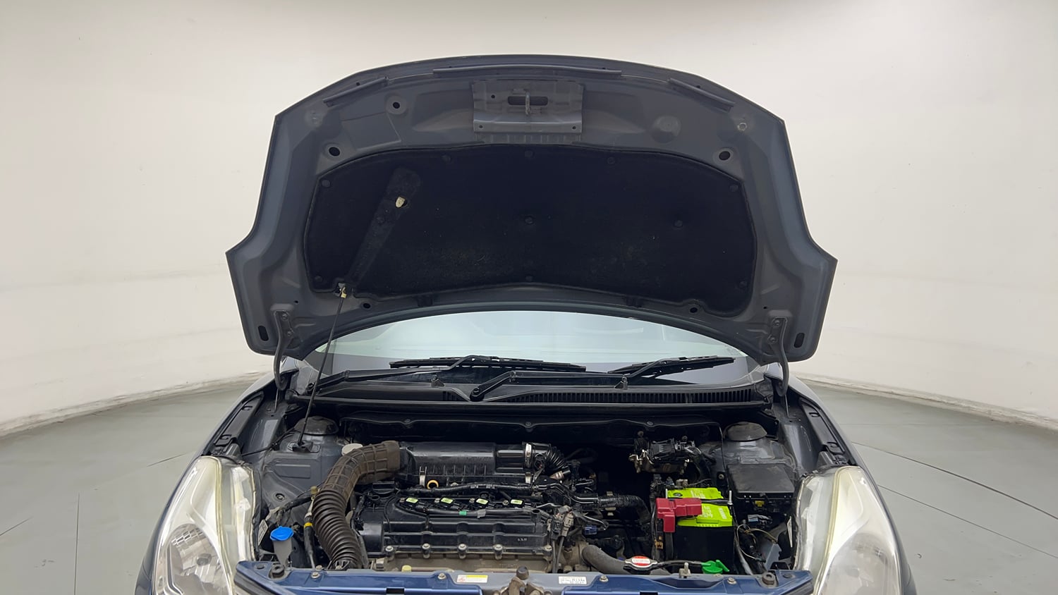 Used 2018 Maruti Suzuki Baleno Delta 1.2 Petrol Manual engine ENGINE & BONNET OPEN FRONT VIEW