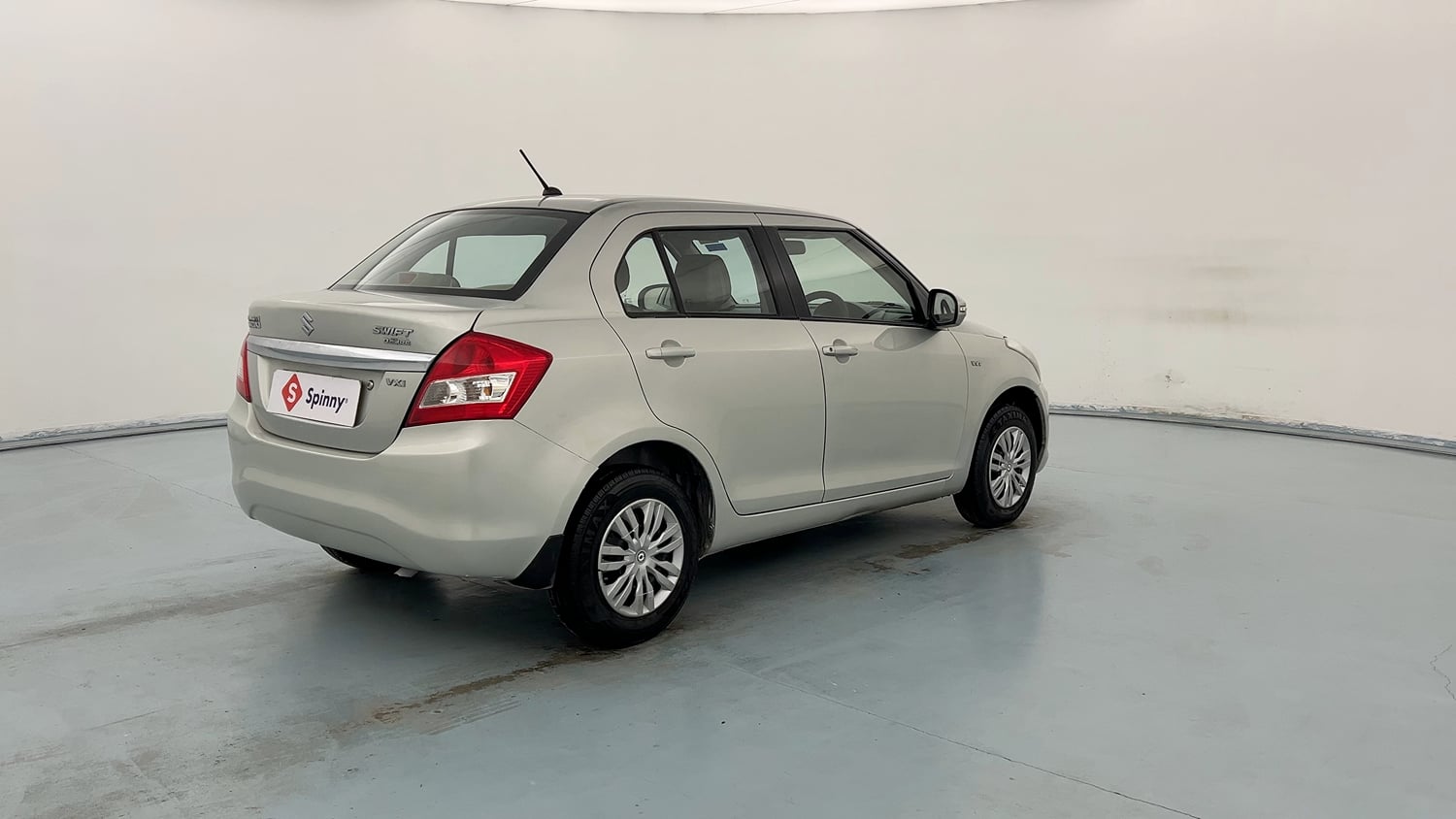 Used 2015 Maruti Suzuki Swift Dzire VXI Petrol Manual exterior RIGHT REAR CORNER VIEW