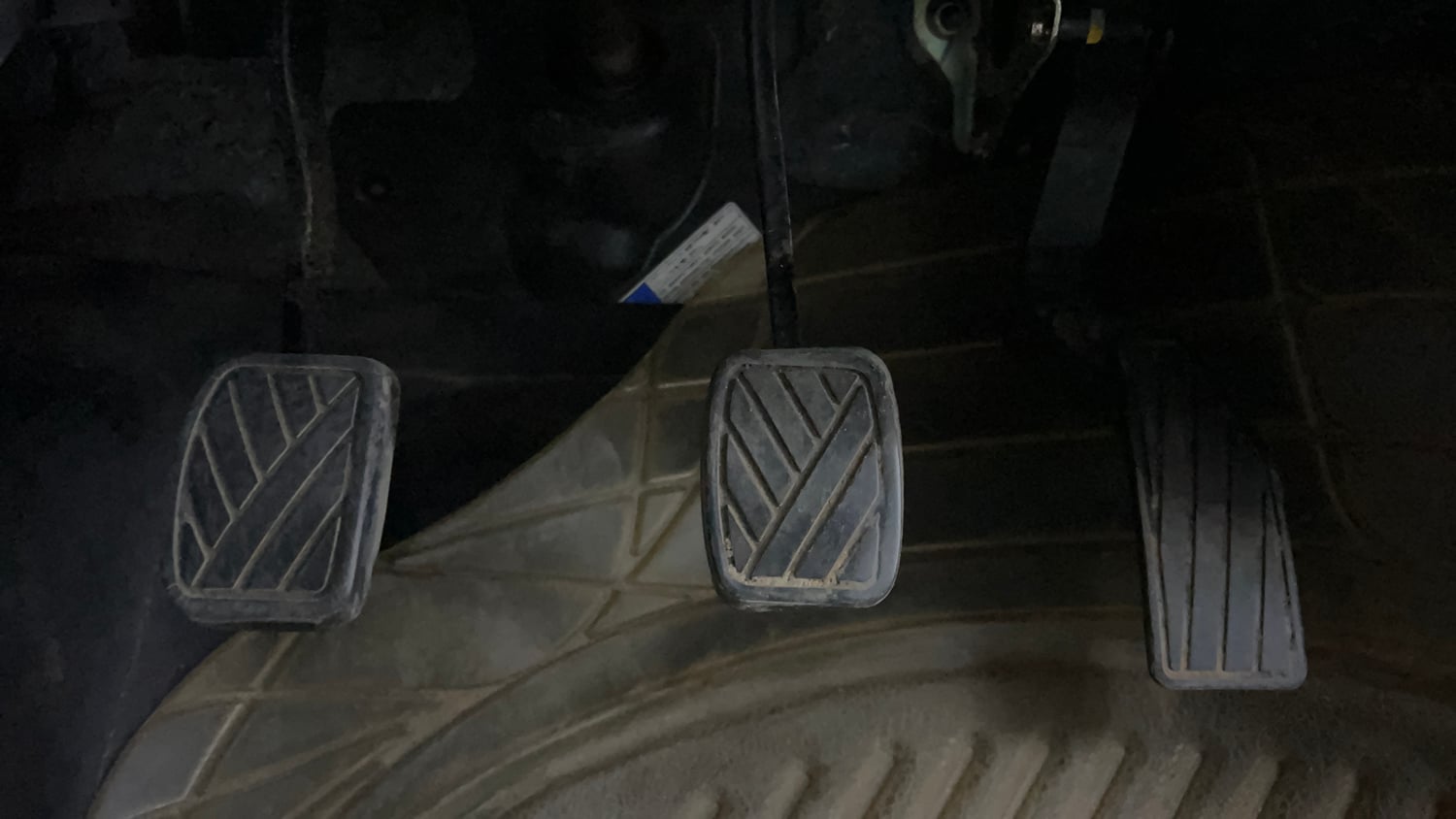 Used 2015 Maruti Suzuki Celerio ZXi Opt Petrol Manual interior PEDALS VIEW