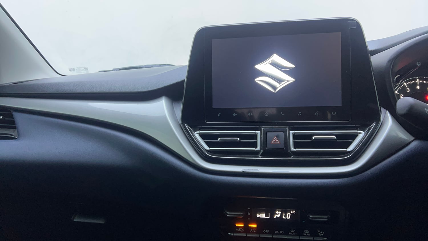 Used 2024 Maruti Suzuki Baleno Alpha AGS Petrol Automatic interior MUSIC SYSTEM & AC CONTROL VIEW