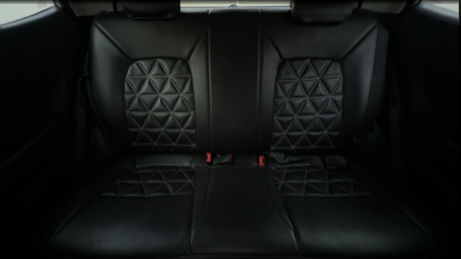 Used 2019 Hyundai Venue SX Plus 1.0 Turbo DCT Petrol Automatic interior REAR SEAT CONDITION VIEW
