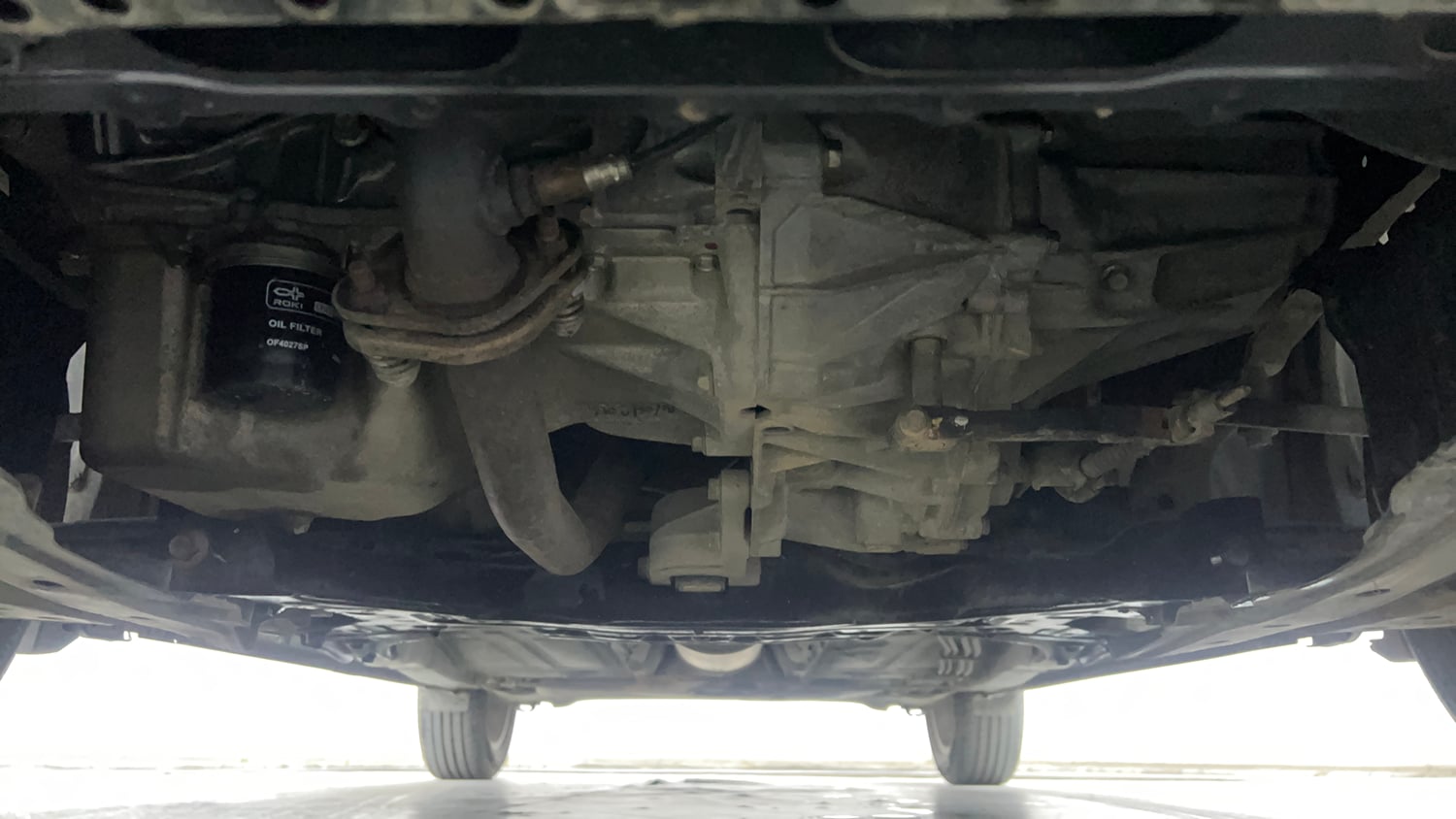 Used 2016 Maruti Suzuki Baleno Alpha 1.2 Petrol Manual extra FRONT LEFT UNDERBODY VIEW