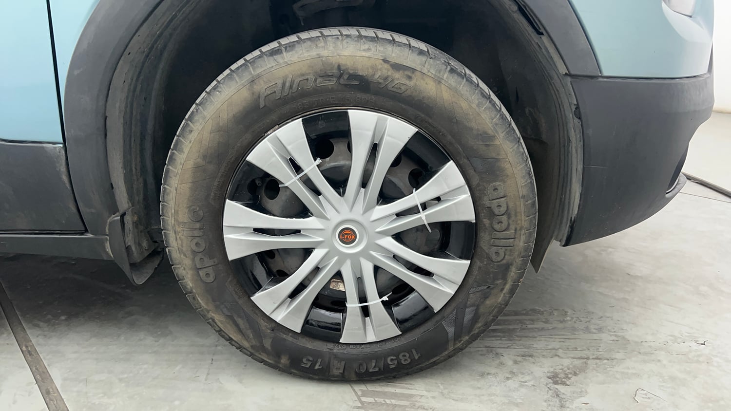 Used 2023 Tata Punch Adventure MT Petrol Manual tyres RIGHT FRONT TYRE RIM VIEW