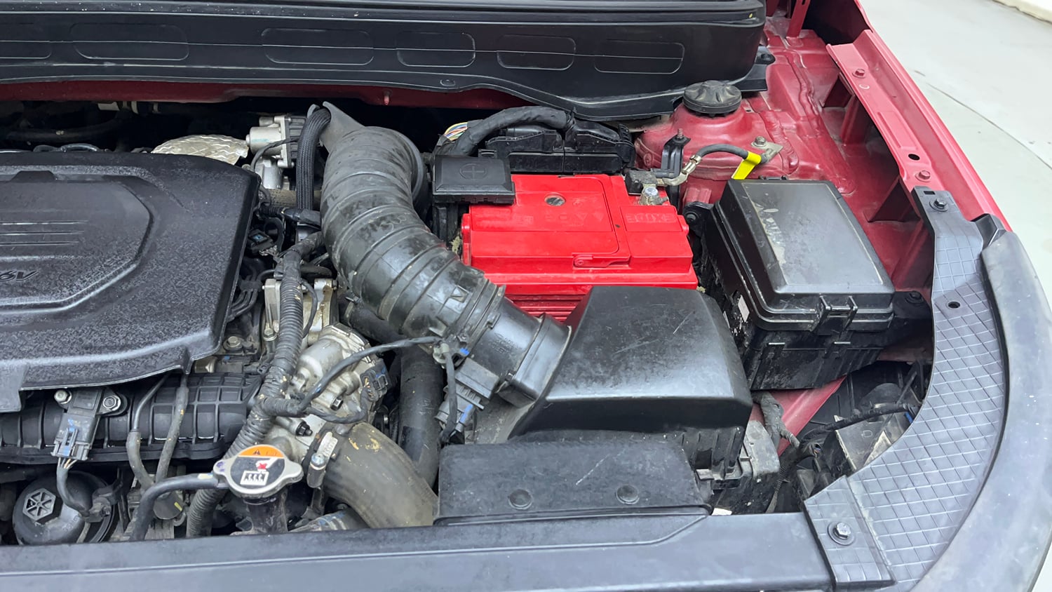 Used 2023 Hyundai Venue SX 1.5 CRDi Diesel Manual engine ENGINE LEFT SIDE VIEW