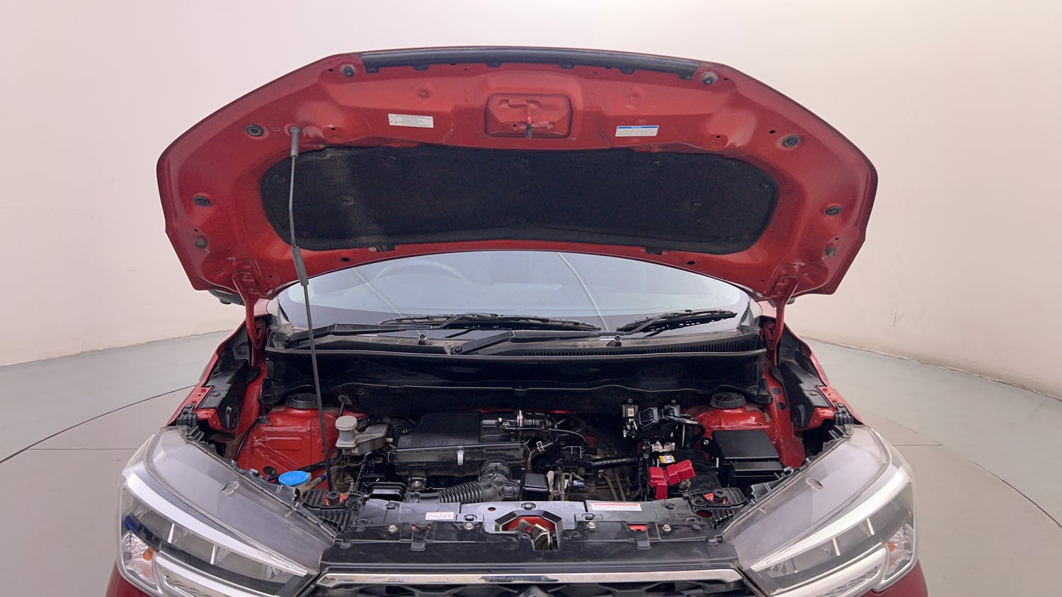 Used 2023 Maruti Suzuki XL6 Alpha Plus AT Petrol Dual Tone Petrol Automatic engine ENGINE & BONNET OPEN FRONT VIEW
