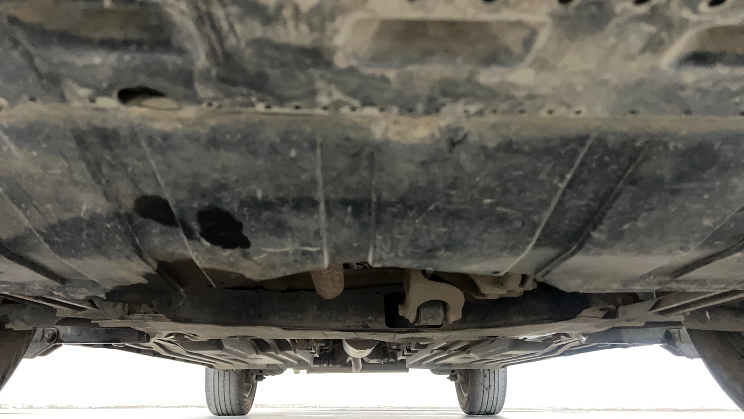 Used 2020 Maruti Suzuki S-Cross Zeta Petrol Manual extra FRONT LEFT UNDERBODY VIEW