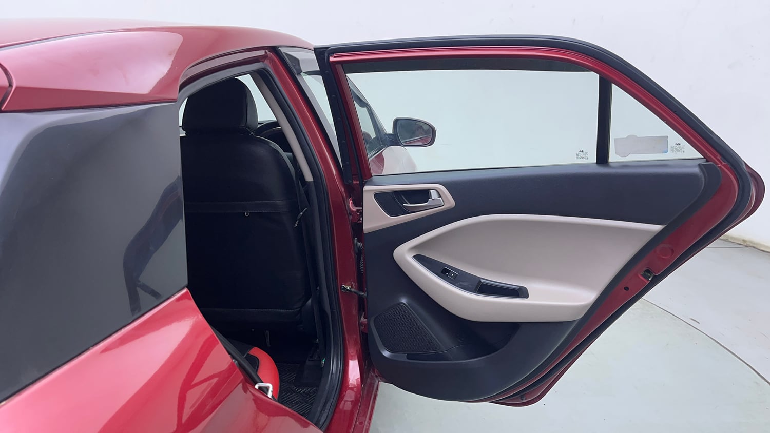 Used 2020 Hyundai Elite i20 Sportz Plus 1.2 Petrol Manual interior RIGHT REAR DOOR OPEN VIEW