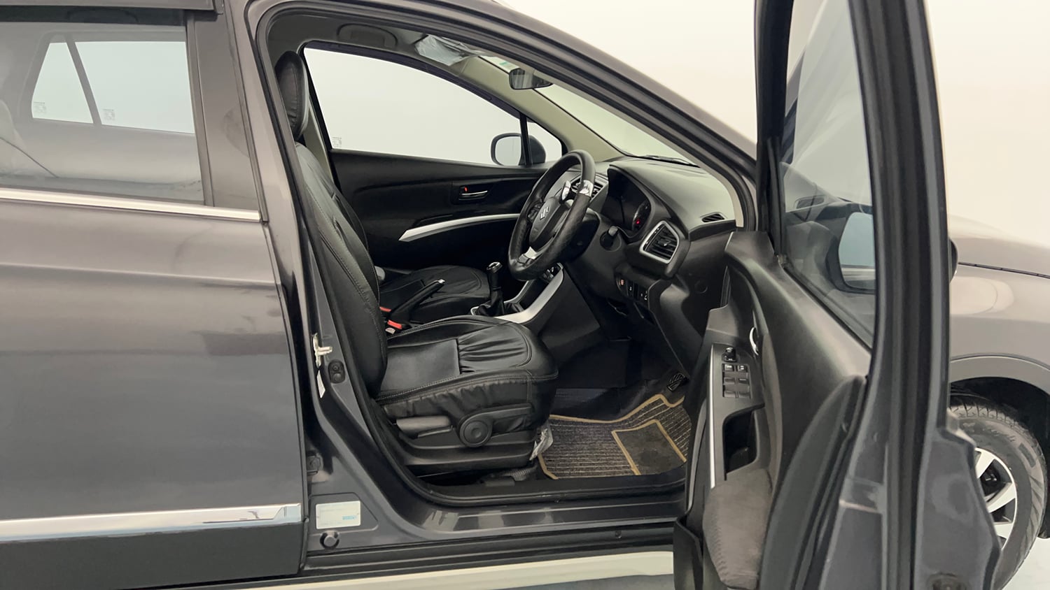 Used 2022 Maruti Suzuki S-Cross Zeta Petrol Manual interior RIGHT SIDE FRONT DOOR CABIN VIEW