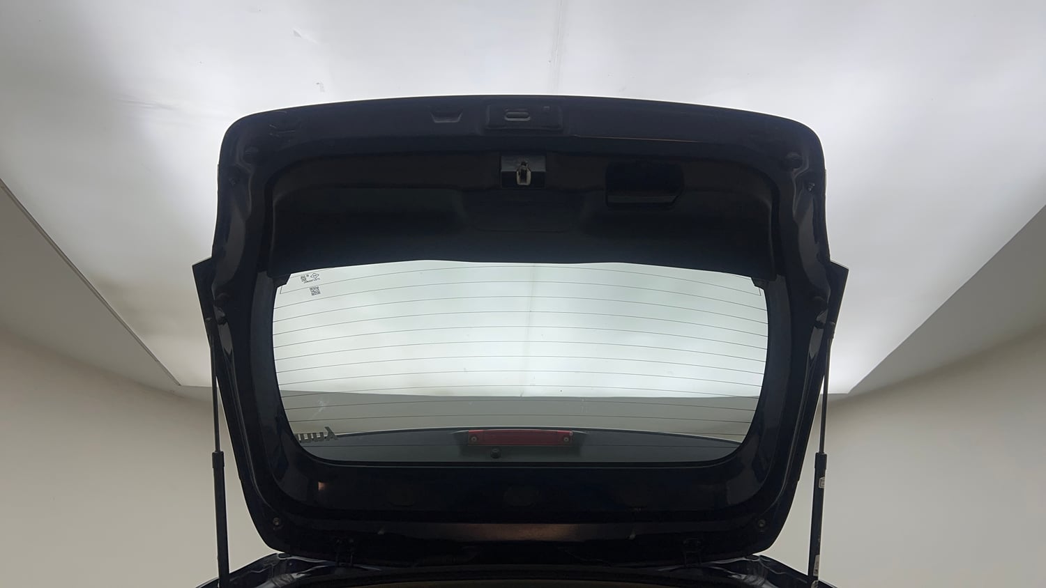 Used 2022 Maruti Suzuki Baleno Alpha AGS Petrol Automatic interior DICKY DOOR OPEN VIEW
