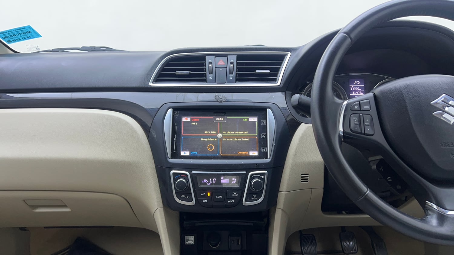 Used 2018 Maruti Suzuki Ciaz Alpha 1.4 MT Petrol Manual interior MUSIC SYSTEM & AC CONTROL VIEW